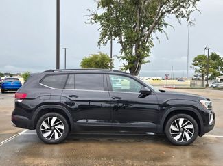 Used 2026 Volkswagen Atlas SE FWD video 4