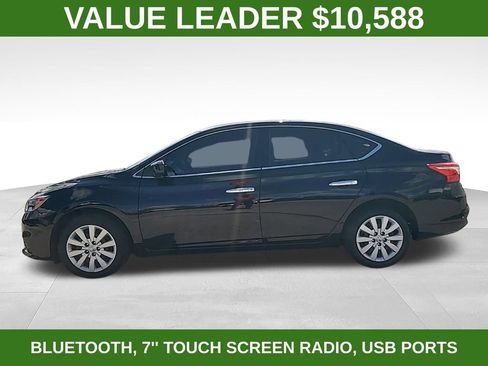 Used 2019 Nissan Sentra S w/ Exterior Package FWD image 4