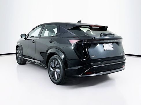Used 2023 Nissan Ariya AWD image 5
