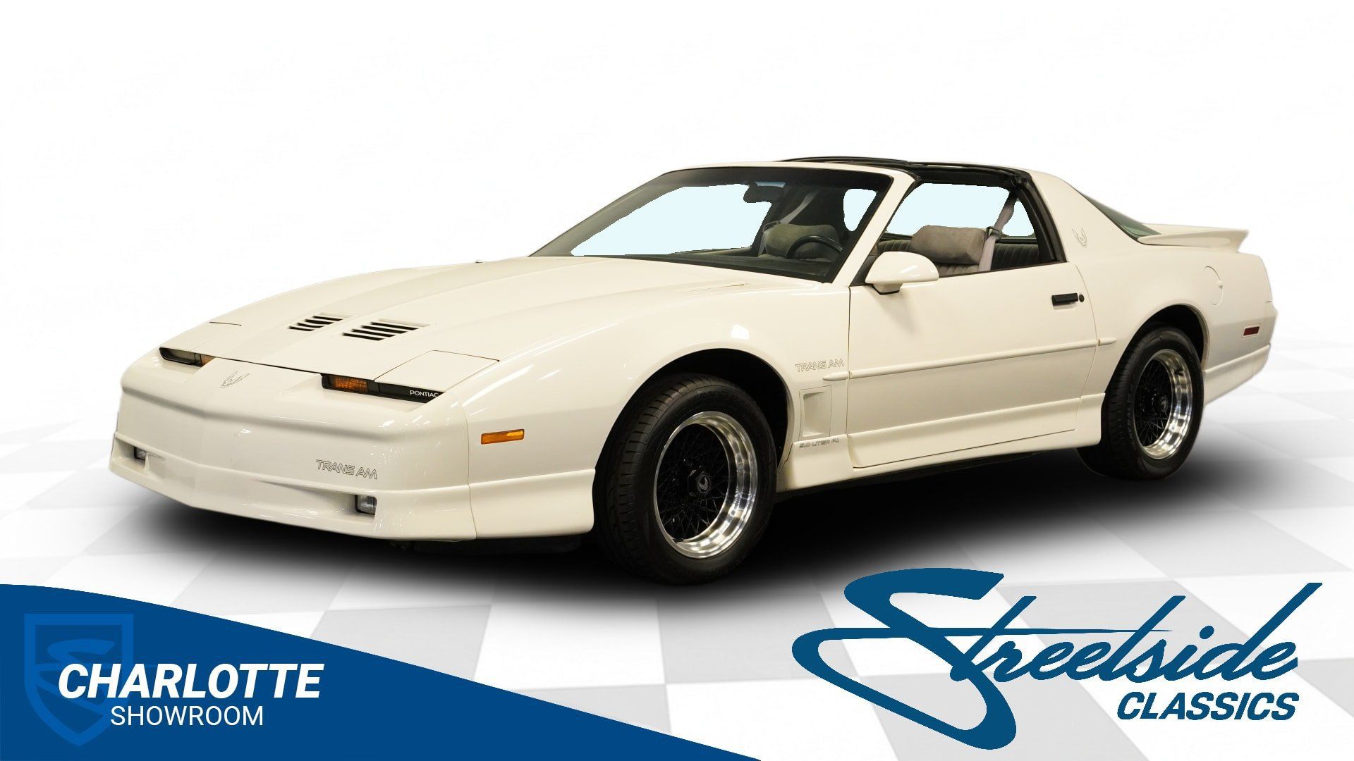 Used 1989 Pontiac Firebird Trans Am RWD image 1