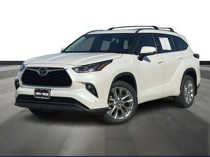 Used 2021 Toyota Highlander Limited