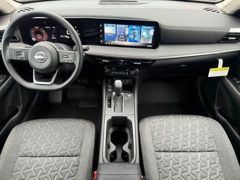 New 2026 Nissan Kicks SV w/ SV Premium Package image 23