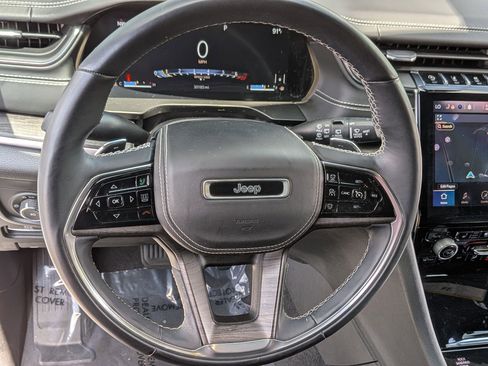 Certified 2021 Jeep Grand Cherokee L Overland w/ Luxury Tech Group IV image 18