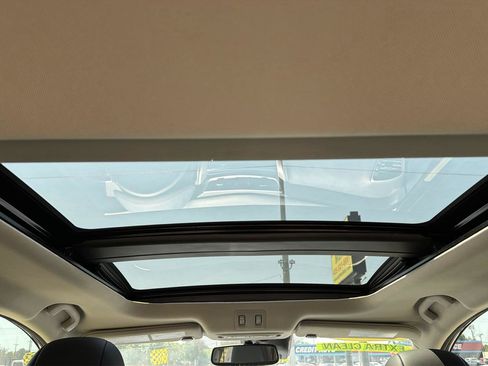 Used 2020 Nissan Murano SL w/ Moonroof Package FWD image 24