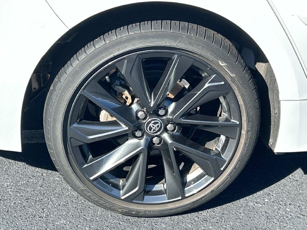 Used 2024 Toyota Corolla SE FWD image 9