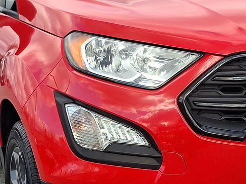 Used 2021 Ford EcoSport S image 9