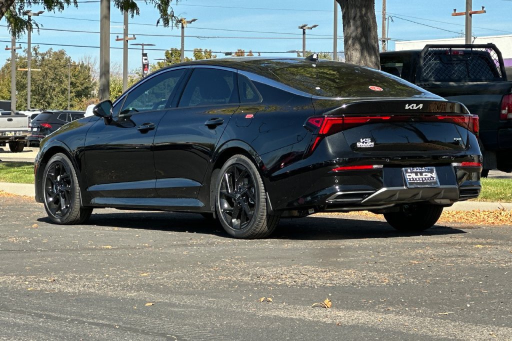 New 2027 Kia K5 GT-Line AWD/4WD image 9