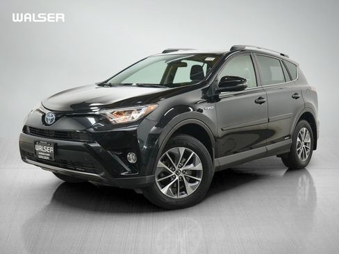Used 2017 Toyota RAV4 XLE w/ Protection Package AWD/4WD image 1