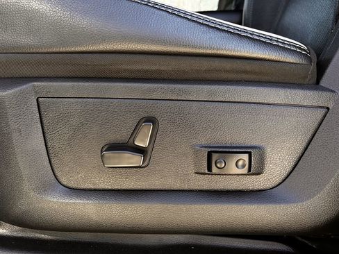 Used 2023 RAM 3500 Laramie image 29