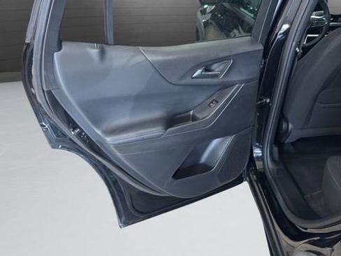 Used 2025 Chevrolet Equinox LT image 22