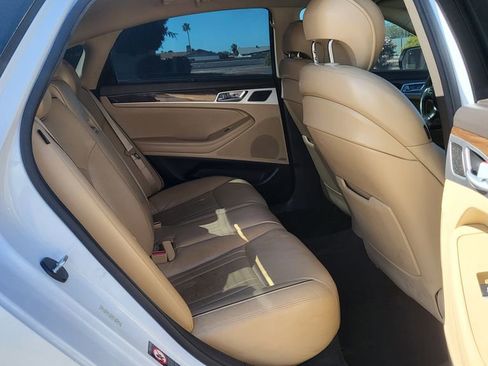 Used 2015 Hyundai Genesis 3.8 w/ Option Group 03 image 19