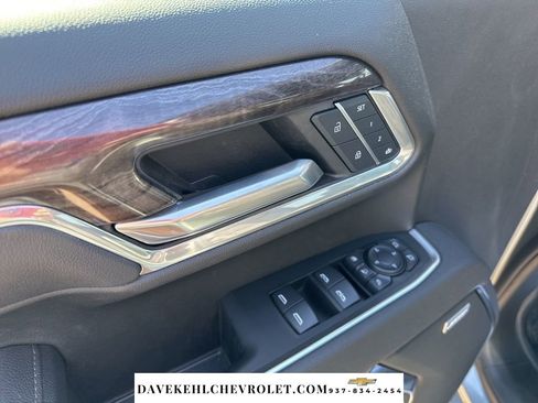 Used 2025 Chevrolet Silverado 2500 LTZ w/ LTZ Premium Package image 11