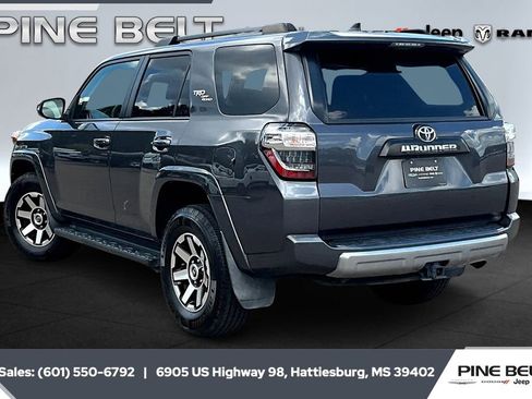 Used 2021 Toyota 4Runner TRD Off-Road Premium image 2