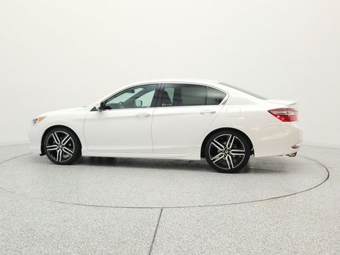 Used 2016 Honda Accord Sport image 8