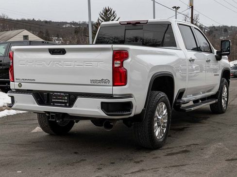 Used 2023 Chevrolet Silverado 2500 High Country image 4