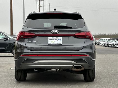 Used 2023 Hyundai Santa Fe SEL image 5