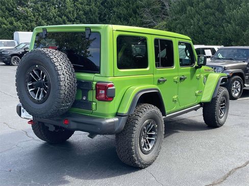 New 2025 Jeep Wrangler Unlimited Rubicon image 9