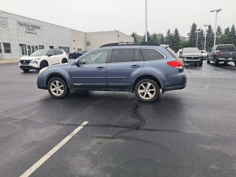 Used 2014 Subaru Outback 2.5i Premium w/ Accessory Value Package (OYY) AWD/4WD image 18