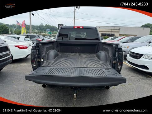 Used 2016 RAM 1500 Express AWD/4WD image 5