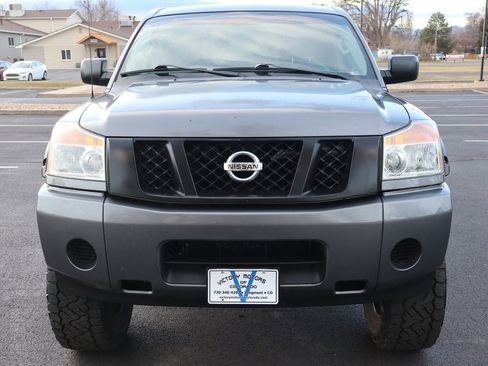 Used 2014 Nissan Titan S image 12