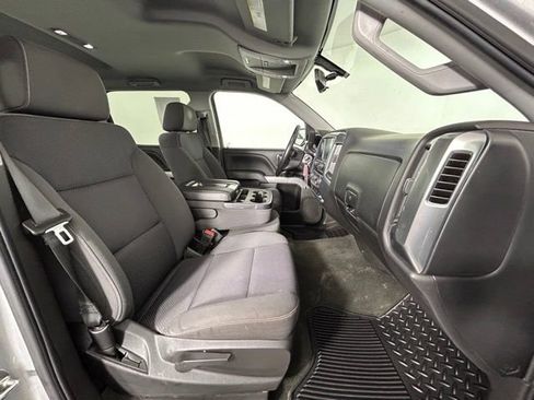 Used 2018 Chevrolet Silverado 1500 LT w/ All Star Edition AWD/4WD image 29