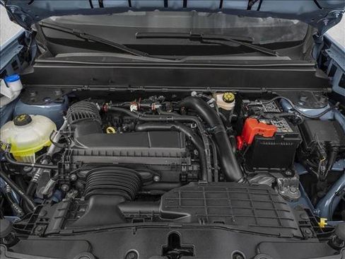 New 2026 Ford Maverick XLT FWD image 8