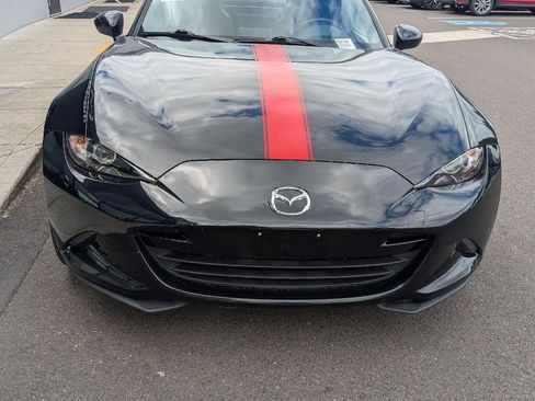 Used 2020 MAZDA MX-5 Miata RF Grand Touring RWD image 9