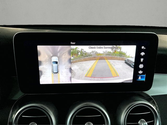 Used 2022 Mercedes-Benz GLC 300 image 23