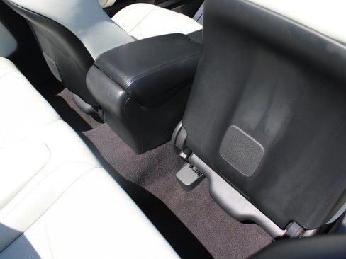 Used 2014 INFINITI Q60 Convertible w/ Premium Package RWD image 31