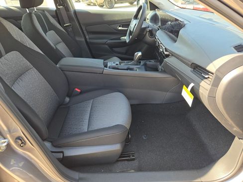 New 2026 Nissan Sentra SV FWD image 18