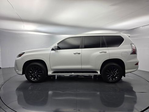 Used 2021 Lexus GX 460 Premium w/ Premium Package AWD/4WD image 8