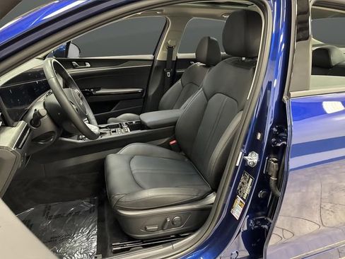 Used 2025 Kia K5 EX image 4
