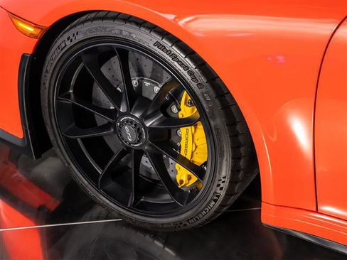 Certified 2019 Porsche 911 GT3 image 20