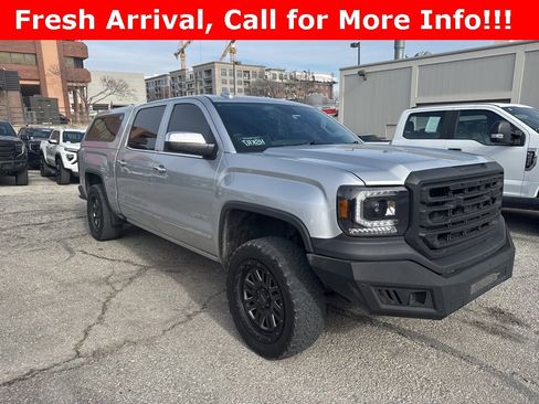 Used 2018 GMC Sierra 1500 Denali image 1