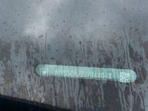 Used 2018 Cadillac Escalade Premium Luxury image 36