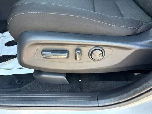 Certified 2026 Honda CR-V EX image 6