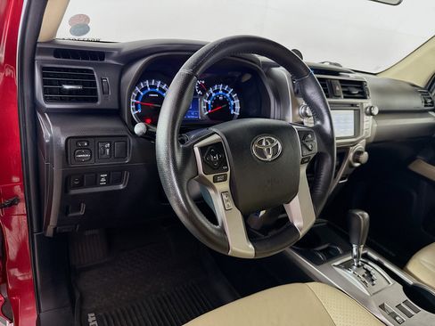 Used 2014 Toyota 4Runner SR5 RWD image 8