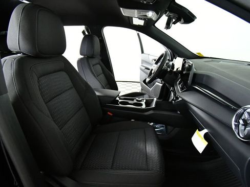 New 2026 Chevrolet Equinox LT w/ Safety and Technology Package AWD/4WD image 22