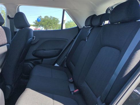 New 2026 Hyundai Venue SE image 14