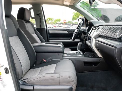 Used 2016 Toyota Tundra Platinum image 34