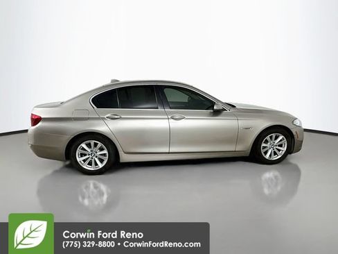 Used 2015 BMW 528i Sedan RWD image 9