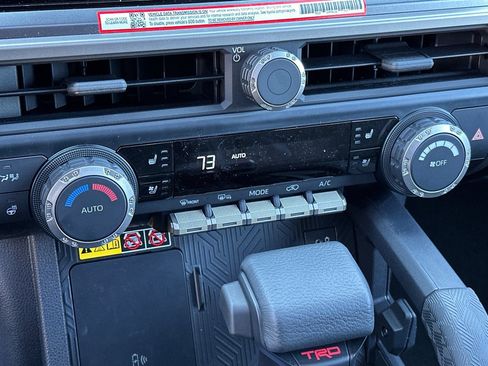 New 2026 Toyota 4Runner TRD Off-Road Premium AWD/4WD image 45
