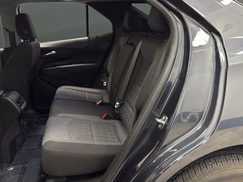 Used 2022 Chevrolet Equinox LT AWD/4WD image 23