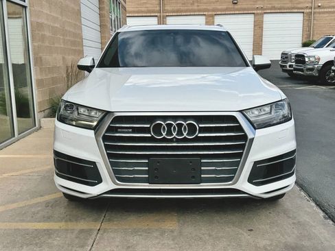 Used 2018 Audi Q7 3.0T Premium Plus w/ Premium Plus Package AWD/4WD image 9
