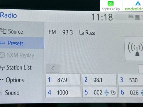 Used 2023 Toyota Camry SE image 19