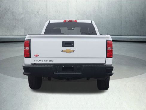 Used 2018 Chevrolet Silverado 1500 W/T w/ WT Convenience Package AWD/4WD image 9
