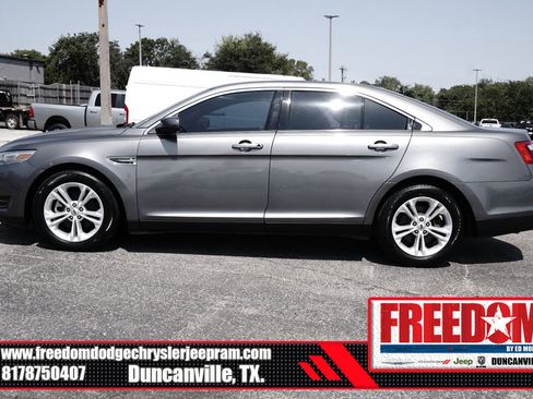 Used 2014 Ford Taurus SEL w/ Equipment Group 201A image 5
