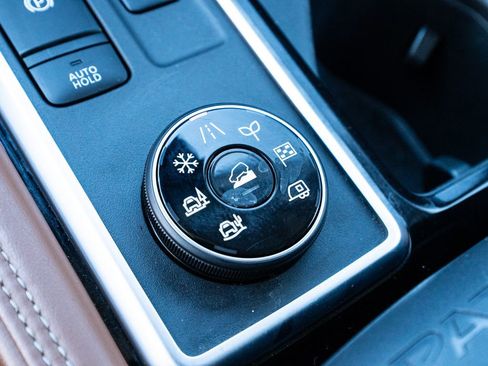 Used 2022 Nissan Pathfinder Platinum w/ Lighting Package (N93) image 33