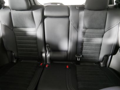 New 2025 Mitsubishi Outlander SE