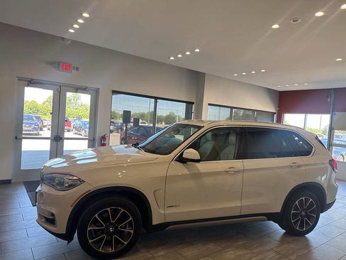 Used 2017 BMW X5 xDrive35i AWD/4WD image 7